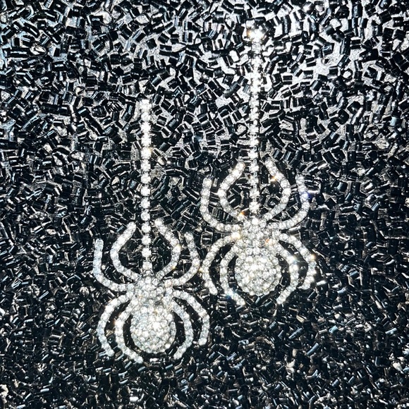 Rhinestone Spider Earrings - Picture 14 of 15